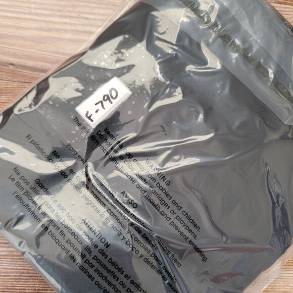 Footjoy Men's Size M Medium Long Sleeve Sport Windshirt Jacket Black Gray 32609 - Picture 11 of 11